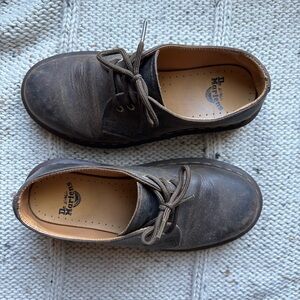 Dr. Martens 1461
Crazy Horse Leather Oxford Shoes